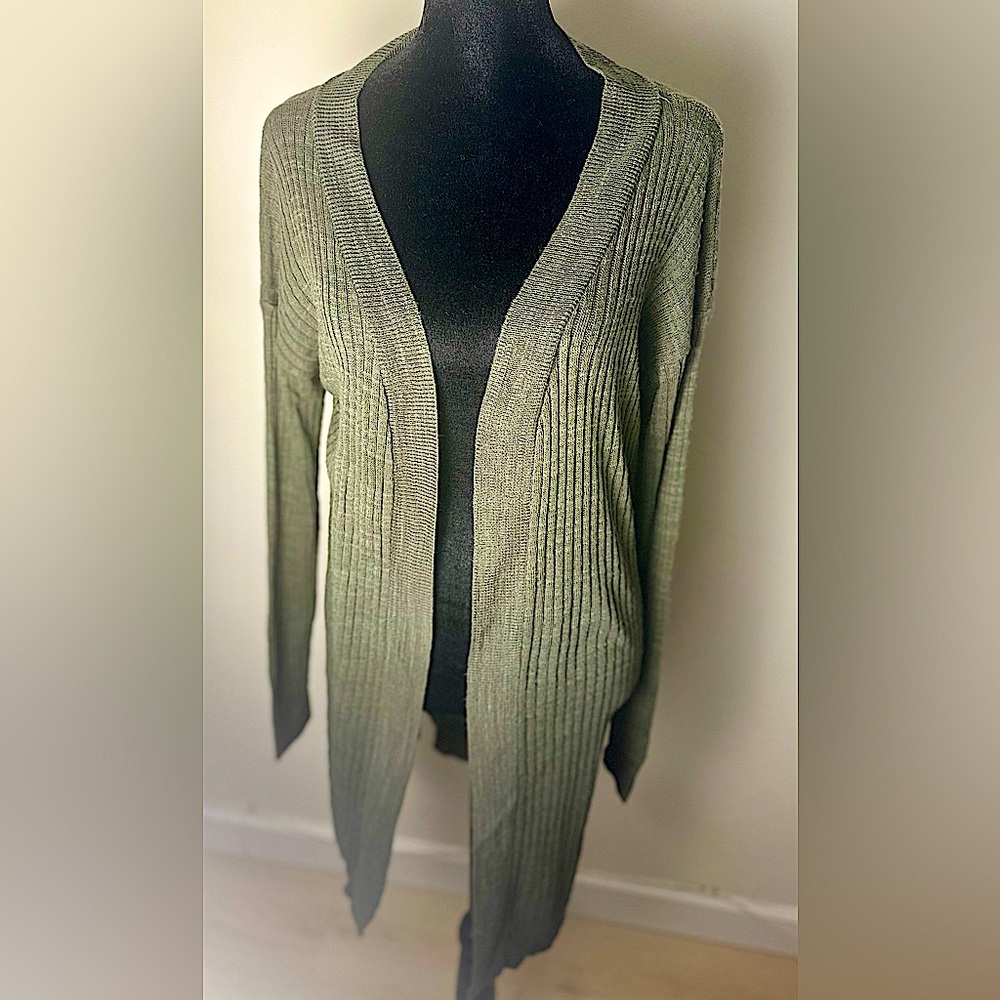 SUSMA Women’s Green Open Front Acrylic Sweater Size Small